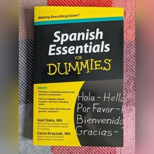 Spanish Essentials For Dummies
